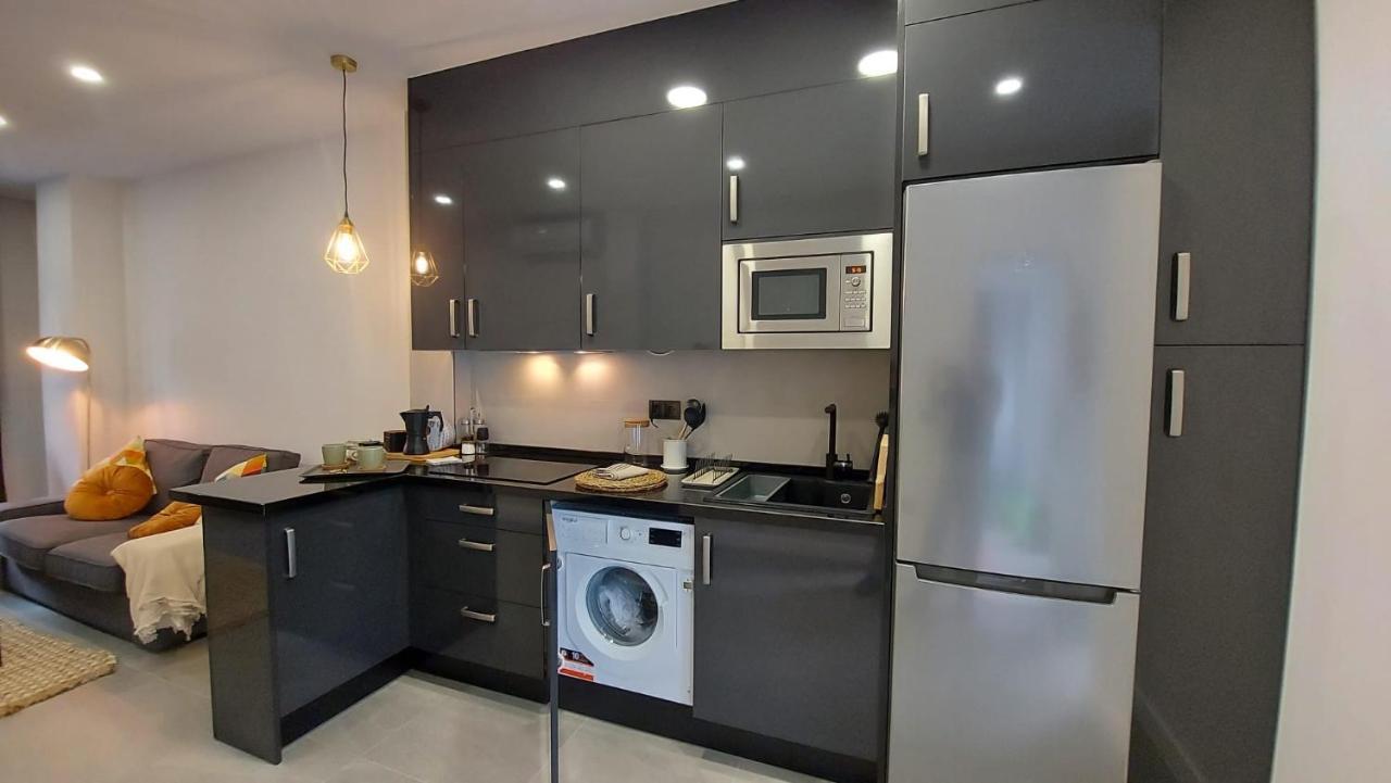 Love Rent4 Malaga City Экстерьер фото
