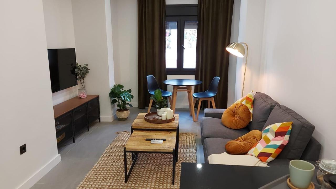 Love Rent4 Malaga City Экстерьер фото