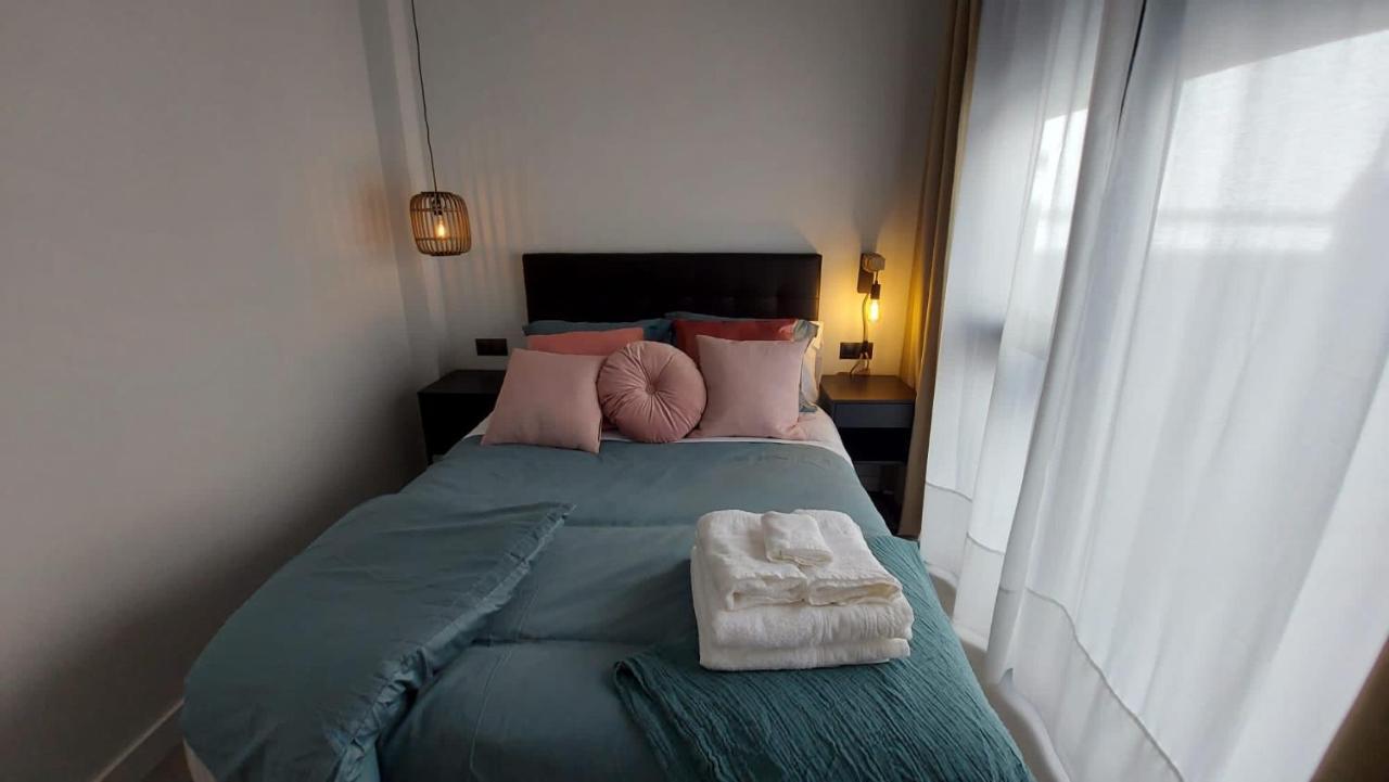 Love Rent4 Malaga City Экстерьер фото
