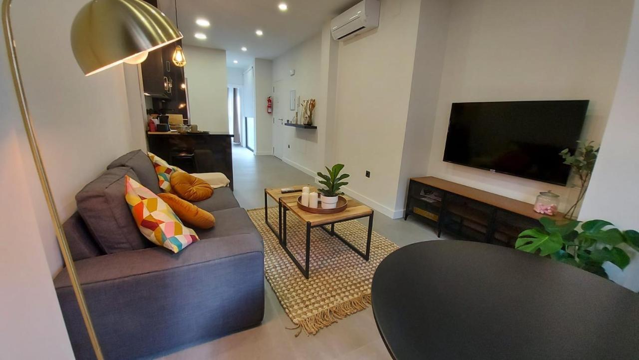 Love Rent4 Malaga City Экстерьер фото