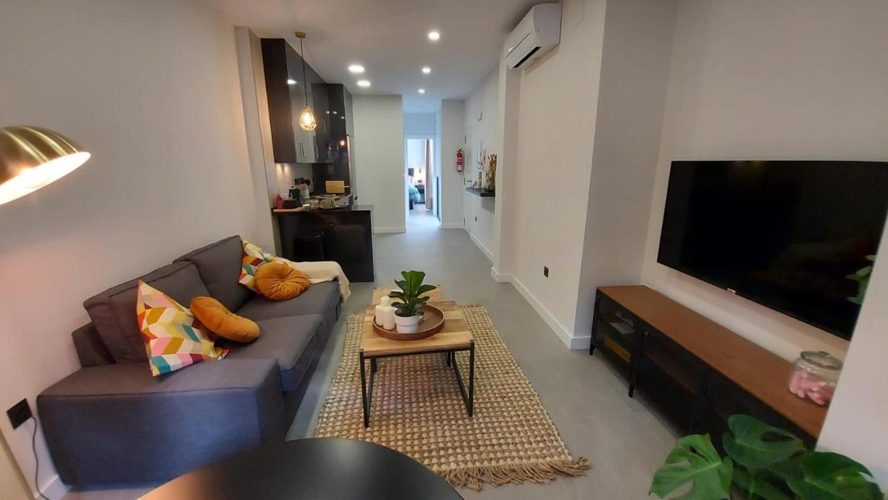 Love Rent4 Malaga City Экстерьер фото